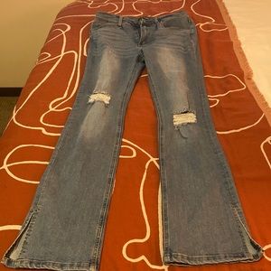 Fashion Nova split hem flare-never worn, med light wash